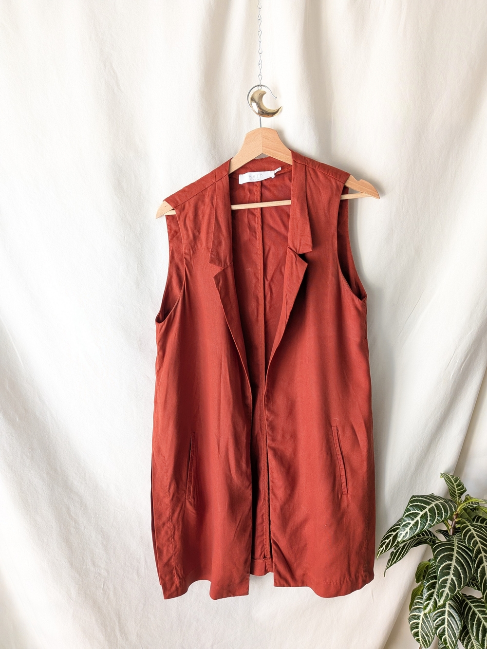 ASTR The Label Rust 100% Lyocell Longline Duster Vest